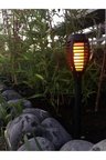 Solar Alev Efektli Bahçe Lambası