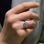 14 Ayar Altın Çiçek Yüzük