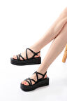 861-1029 Siyah Dolgu Kadın Sandalet