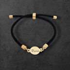 Işıltılı 14 Ayar Altın Plakalı ve Siyah Örgülü Yuvarlak Figürlü Zeynep Bilekliği