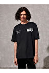 Unisex Siyah Wild Göğüs Baskılı Oversize Tshirt