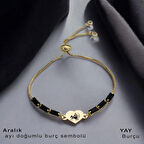 Zarif ve Şık Kalp Motifli ve Siyah Taşlı 14 Ayar Altın Plakalı Aralık Bilekliği