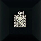 925 AYAR GÜMÜŞ KARE ZÜLFİKAR İŞLEMELİ CEVŞEN KOLYE