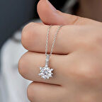 925 Ayar ​Gümüş Çiçek Desenli Kadın Kolye