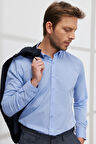 Erkek Mavi Slim Fit Dar Kesim Düğmeli Yaka Desenli Gömlek