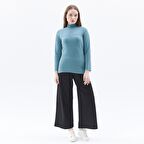 Kadın Dik Yakalı Fitilli Uzun Kollu Tişört