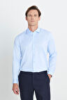 Slim Fit Dar Kesim Klasik Yaka %100 Pamuk Ütü Gerektirmeyen Non-Iron Gömlek