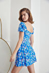 çiçek deseni kısa kol elbise mavi renk