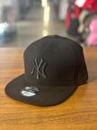 NY Yankees Nakışlı Siyah Renk Hiphop Snapback Rapper Basket Cap Şapka