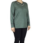 KADIN YAKA VE KOLAĞZI TAŞLI LİKRALI PENYE BLUZ