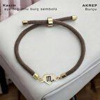 Derin ve Anlamlı Bir Dokunuş Kalp Figürlü ve Kahverengi Örgülü 14 Ayar Altın Plakalı Kasım Bilekliği