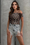 Lesa Wear Leopar Desenli Soft Touch Kayıkçı Yaka Basic Crop Bluz