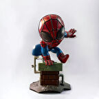 Örümcek Adam Figürü