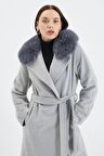 Kruvaze Yaka Kürk Detaylı Gri Kaban