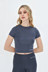 Lesa Wear Soft Touch Bedene Oturan Spor Crop T-Shirt Short Fitted