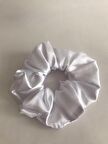 Beyaz Saten Lastikli Scrunchie Simit Toka