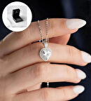 Sevgiliye Baskılı Ahşap Kutusu İçerisinde Işıklı Kutusunda Zirkon Taşlı Kalp 925 Ayar Gümüş Kadın Kolye