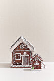 Gingerbread Işıklı Ev