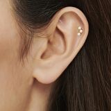 Altın Tragus Üç Taşlı Piercing