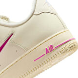 NİKE Air Force 1 '07 SE Kadın Sneaker FB8251-101