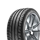 225/40 R18 92W XL ULTRA HIGH PERFORMANCE KORMORAN Oto Yaz Lastiği (Üretim Yılı: 2024)
