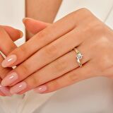 Altın Tektaş Yüzük