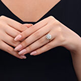 Taşlı Tasarım Altın Yüzük