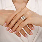 Altın Baget Taşlı Tasarım Yüzük - 14K