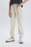 DeFacto Erkek Çocuk Jogger Fit Standart Paça Gabardin Pantolon D7795A825SPER139