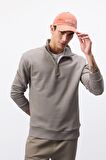 DeFacto Comfort Regular Fit Rahat Kalıp Fermuarlı Dik Yaka Basic Düz Sweatshirt X7405AZ25SPKH510
