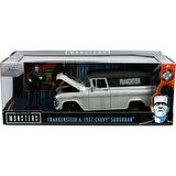 Frankenstein 1957 Chevy Suburban Die-Cast Araba 1:24 Ölçek, 7cm Figürlü