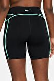 Nike Pro Dri-FIT Mid Rise 7 İnç Membershp Kadın Siyah Kısa Tayt