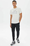 Nike Dri Fit Running Division Men's Tee Erkek Koşu Antrenman Tişörtü Beyaz