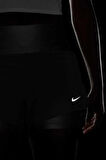 Nike Dri Fit Swift 3in 2N1 Short Kadın Reflektörlü 3 Cepli Taytlı Şort Gri