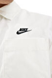 Nike Club Woven Loose Fit Short Sleeve Shirt in White Erkek Bol Kesim Dokuma Kısa Kollu Spor Gömlek Beyaz