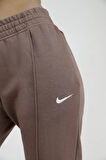 Nike Sportswear Loose Fit Pant Bol ve Uzun Kesim Eşofman Altı Koyu Kahverengi
