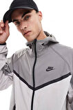 Nike Tech Windrunner Woven Full Zip Loose Fit Jacket Erkek Bol Kesim Paraşüt Kumaş Kapüşonlu Ceket Gri