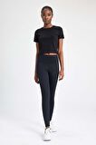 DeFactoFit Crop Bisiklet Yaka Sporcu Basic Düz Kısa Kollu Tişört A2430AX24SPBK81