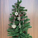 ct stones Pilli Peri Ledli 6 Parça Kırmızı Beyaz İpli Kar Tanesi Model Ahşap Yılbaşı Ağaç Süsü