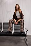 DeFacto Coool Straight Fit Kareli Kumaş Pantolon Kareli Normal Bel E7752AX25SPBN468