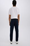 DeFactoFit Sporcu Jogger Eşofman Altı Slim Fit Dar Kesim Standart Paça Cepli Beli Lastikli D1956AX24AUNV146