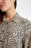 DeFacto Relax Fit Leopar Desenli Uzun Kollu Gömlek D1078AX24AUER37