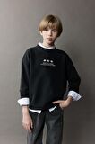 DeFacto Erkek Çocuk Oversize Geniş Kalıp Bisiklet Yaka Sırt Baskılı Yıkamalı Soluk Efektli Sweatshirt D8494A825SPBK81