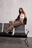 DeFacto Coool Straight Fit Kareli Kumaş Pantolon Kareli Normal Bel E7752AX25SPBN468