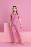 PEMBE DESENLİ DÜĞMELİ PİJAMA TAKIMI