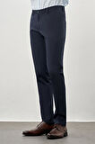 Koyu Lacivert Kendinden Desenli Bez Ayağı Pamuklu Yan Cep Slim Fit Casual Pantolon 1003245168