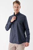 Koyu Lacivert Uzun Kollu Gabardin Sert Yaka Cepli Casual Comfort Fit Rahat Kesim Gömlek 1004235108