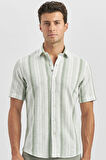 Koyu Yeşil Kısa Kollu Çizgili Armürlü Pamuklu Casual Slim Fit Dar Kesim Gömlek 1004240243