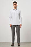 Beyaz Uzun Kol Kendinden Desenli Armürlü Sert Yaka Cepli Pamuklu Classic Comfort Fit Gömlek 1004245155