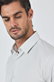 Beyaz Sert Yaka Cepsiz Gabardin Uzun Kol Slim Fit Esnek Gömlek 1004250229